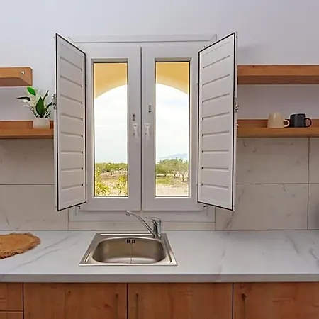 Zaitun Luxury Karterados (Santorini)